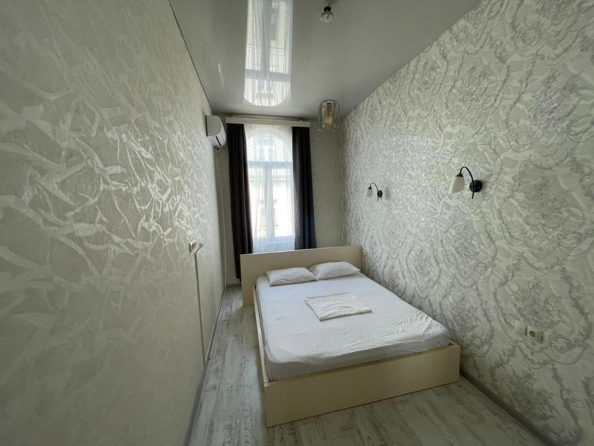 Центр Города Батуми Apartment Rustaveli 13 Exterior foto
